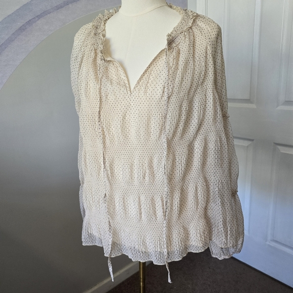 Blu Pepper | Medium | Cream & Black Polka Dot Long Sleeve Blouse - Picture 7 of 10